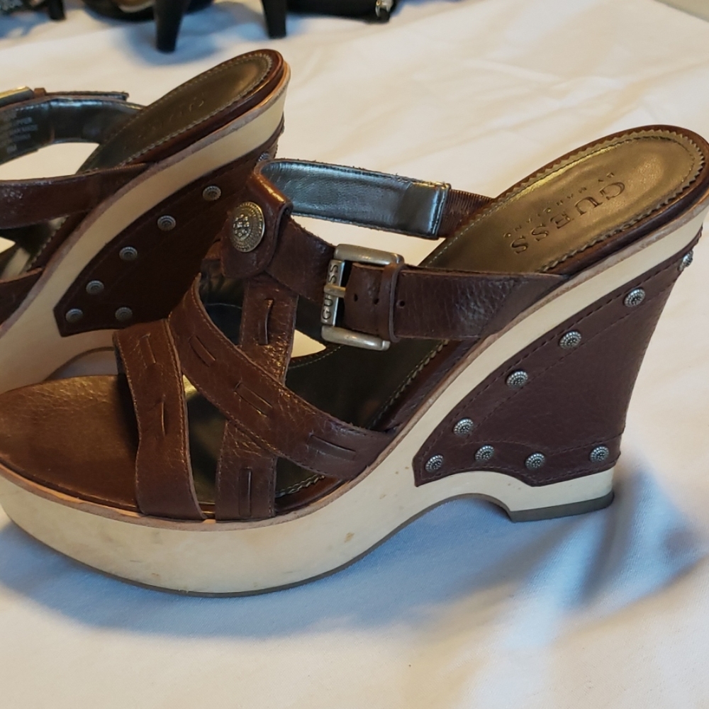 Wedges - Picture 2 of 6